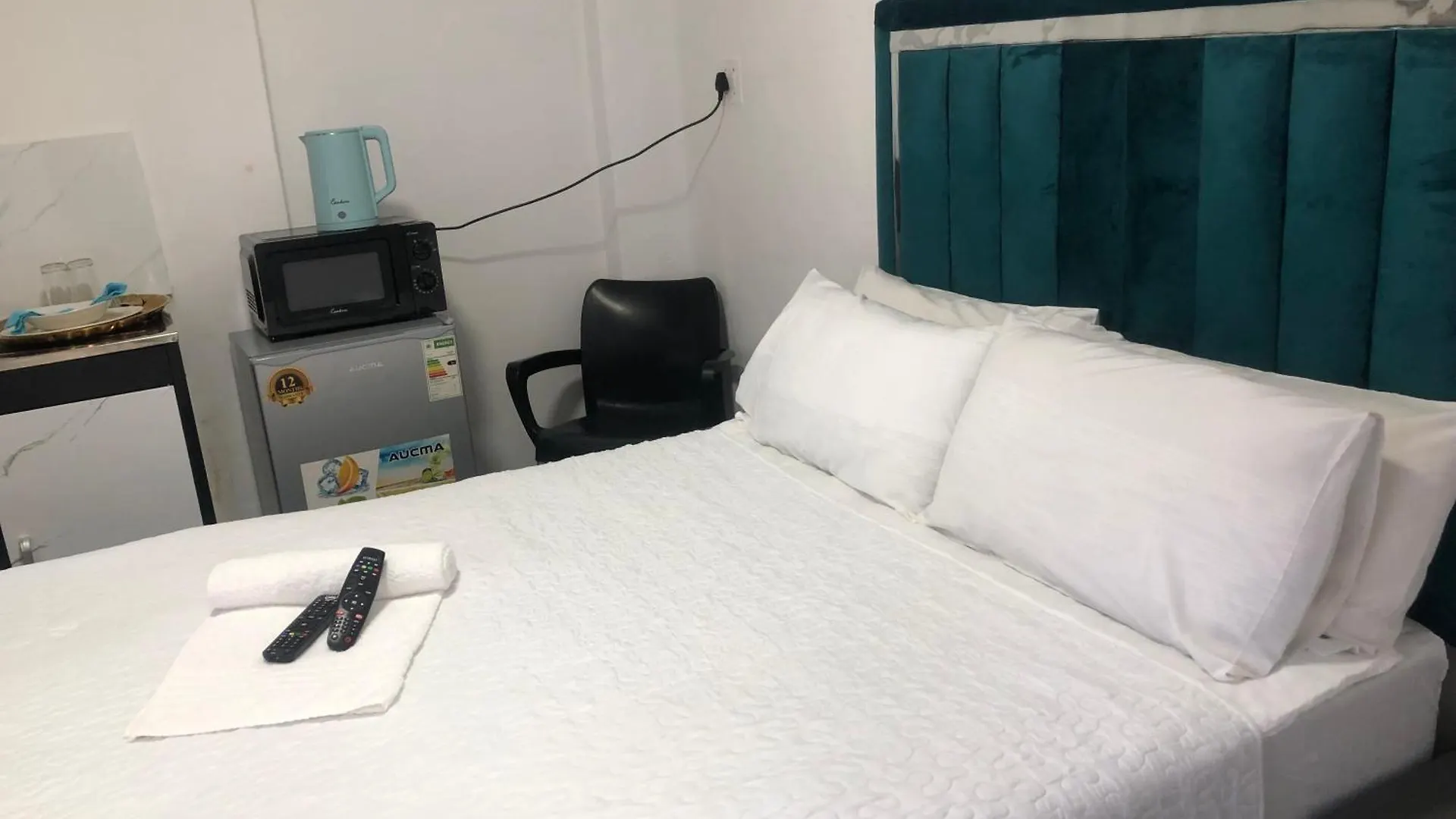 Duminy Lodge Bellville Hostal